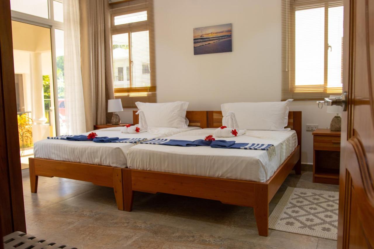 Macmillan's Apartment Grand Anse (Praslin)